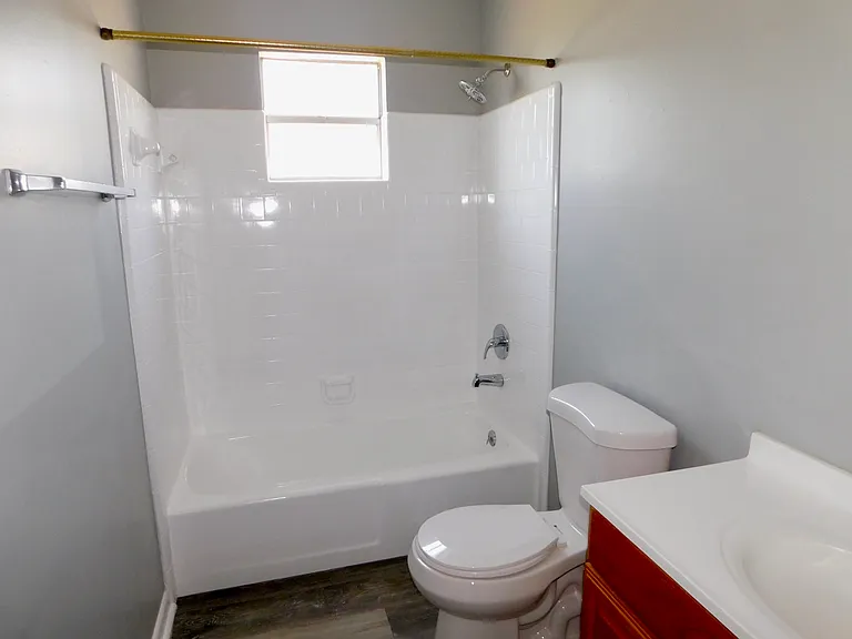 9004 Middleground Rd #B — Photo 7