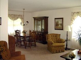 9 Marble Rd, East Greenbush, NY 12061