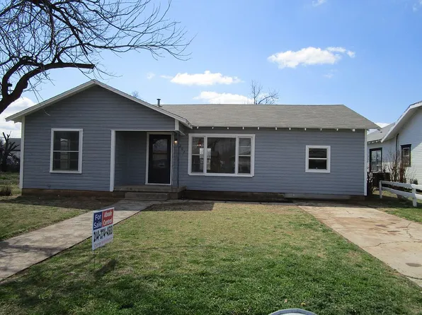 207 W. 12th St., Quanah, TX 79252