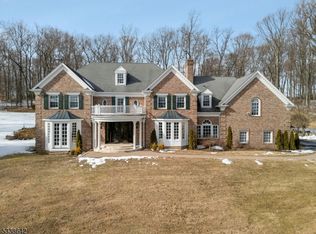 399-3 Claremont Rd, Bernardsville, NJ 07924