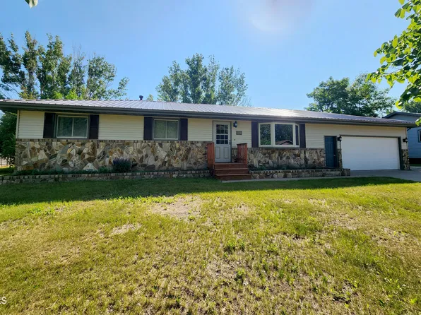 1117 Sidney Rd, Washburn, ND 58577