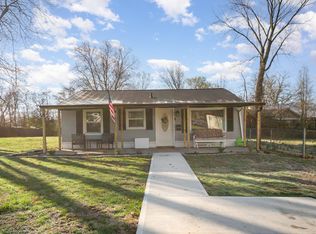 27 Circle Dr, Florence, KY 41042