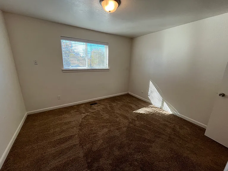 2173 S State St #3 — Photo 11