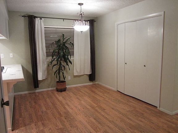 Dining/Hidden Laundry