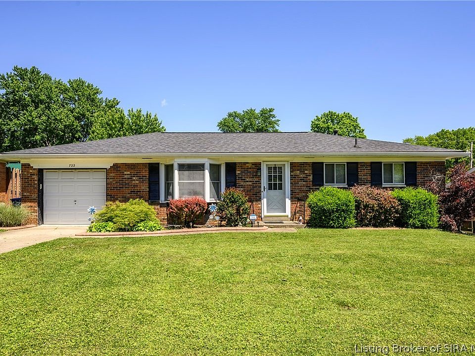 1st image of 722 W Delaware Court