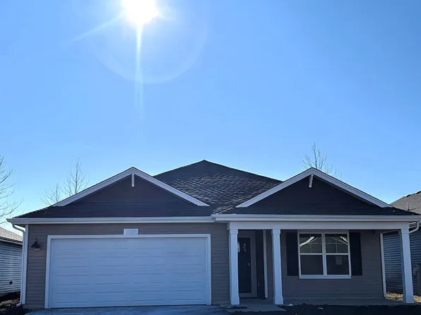 2286 Elderberry Ct, Wonder Lake, IL 60097