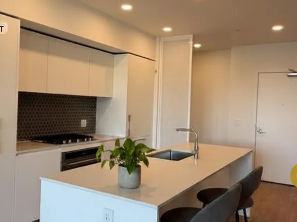 1500 Scott Cres #409, Squamish, BC V8B 1G4