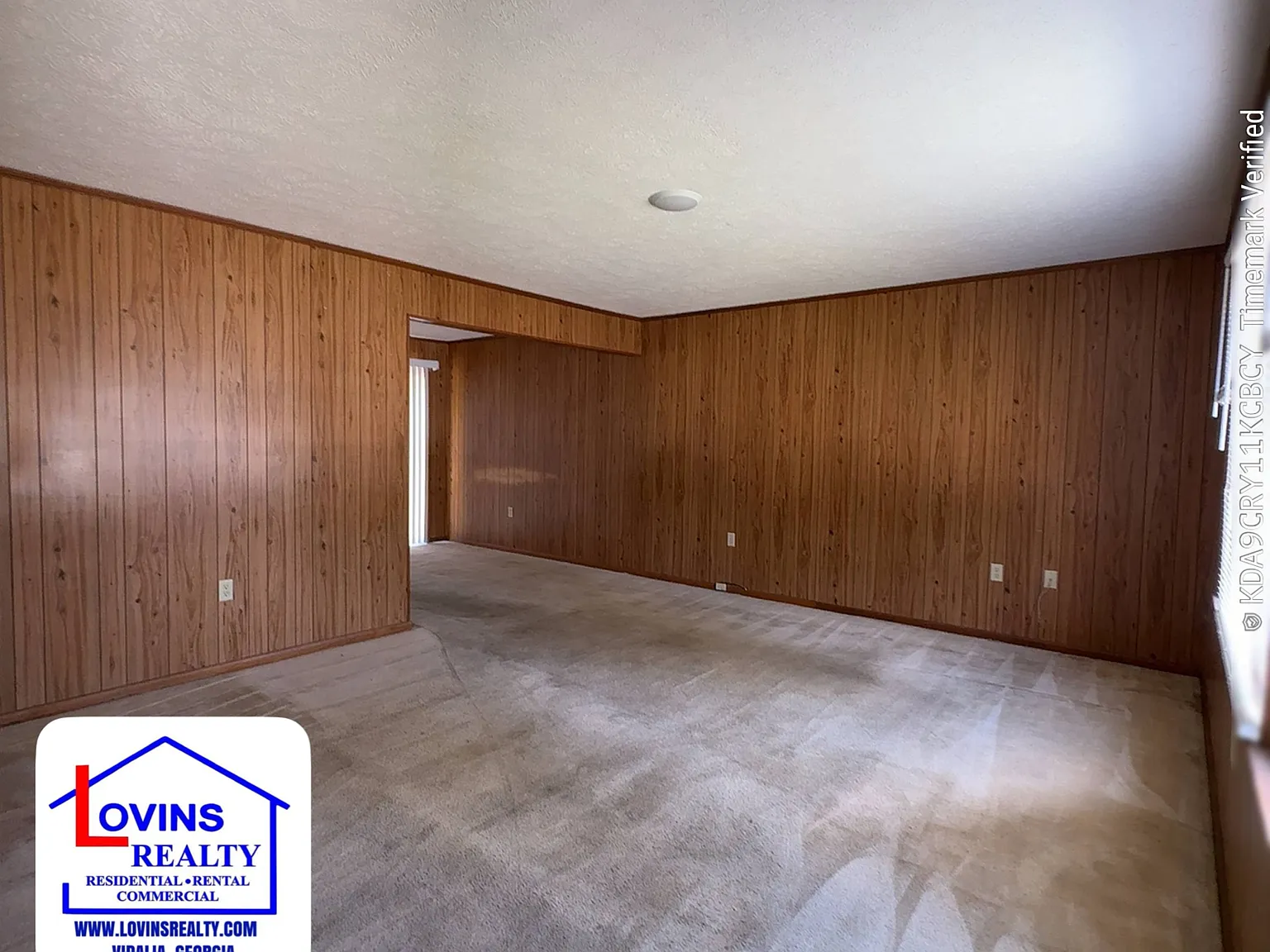 Hart - 222 Arlington Dr. - 222 — Photo 2