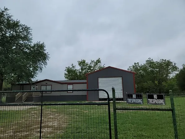 9330 Lynda Ln, Quinlan, TX 75474
