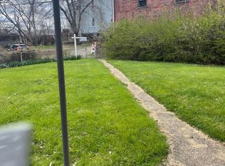 409 Lawn St, Pittsburgh, PA 15213
