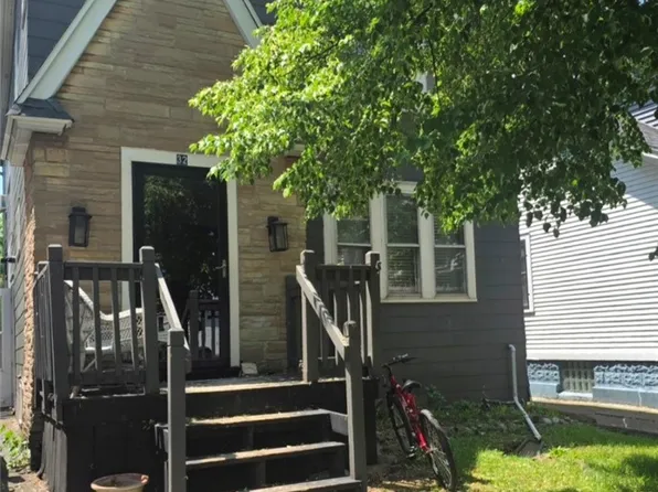 32 Lasalle Ave, Kenmore, NY 14217
