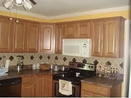3rd image of 143 N Titmus Dr