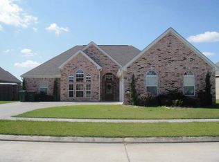 9501 Laura Ln, Port Arthur, TX 77640