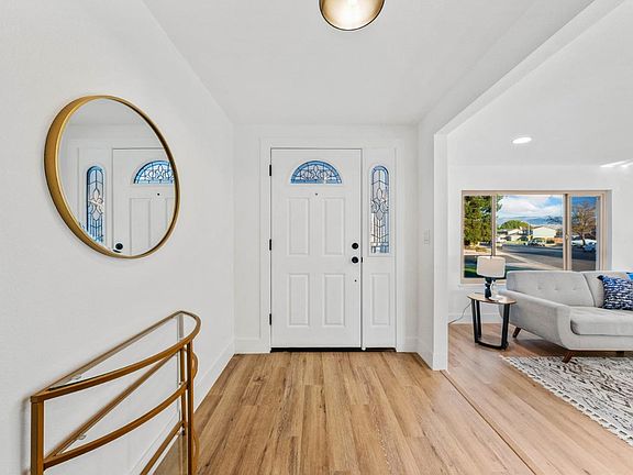 4th image of 15605 La Bella Ct