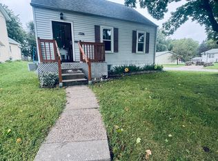 1326 Lucas St, Muscatine, IA 52761