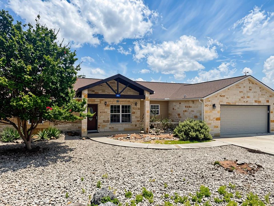 1st image of 154 Fannin Dr N