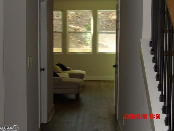 2nd image of 3409 Ridge Dr
