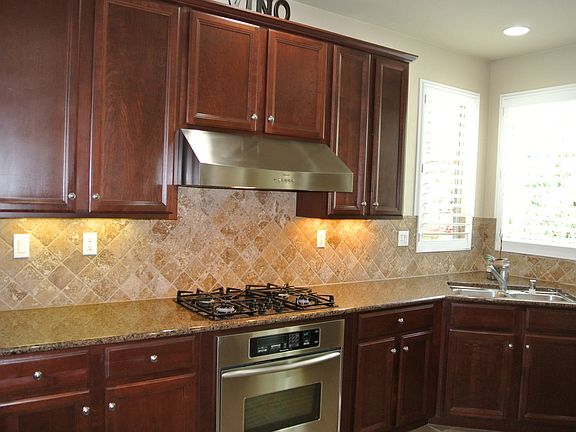 3rd image of 9981 Verbania Ct