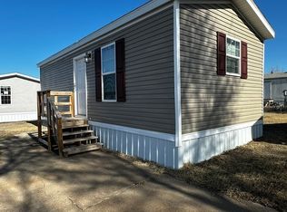 124 Safari Dr #124S, Hays, KS 67601