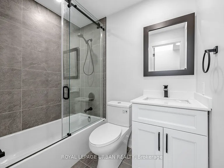 851 Danforth Ave #A — Photo 15