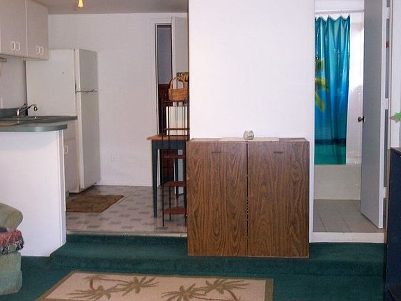 Lg furnished Efficency Apartment