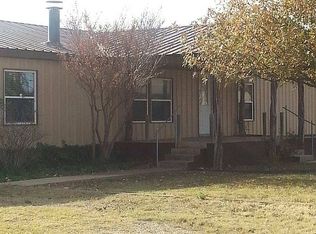 1607 Avenue H NW, Childress, TX 79201