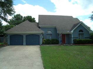 37 Butternut Dr, Columbus, MS 39705