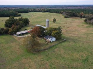 19 Red Maple Ln, Abbeville, SC 29620