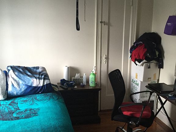 3rd image of 4750 47th St APT 4C