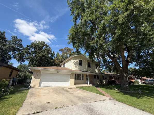 285 E Montrose Ave, Wood Dale, IL 60191