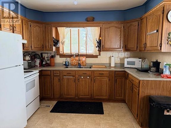 4th image of 9 Warnock Rd