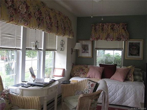 5th image of 16A Ardsley Ave #64