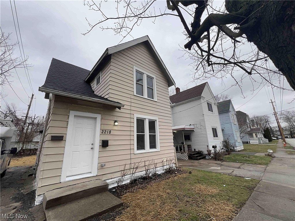 2218 Selzer Ave Cleveland OH 44109 MLS 5016261 Zillow