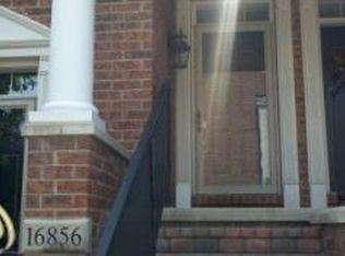 16856 Farmington Rd, Livonia, MI 48154