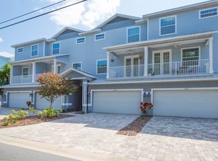 1007 New York Ave, Dunedin, FL 34698