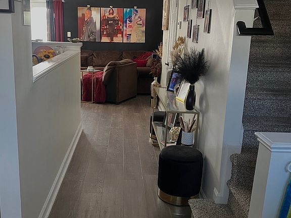 5th image of 8323 Glenwood Springs Ct