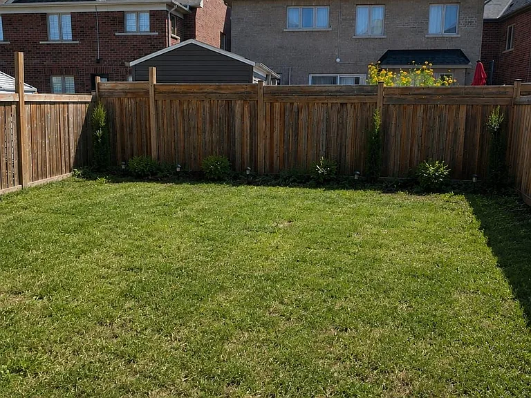 155 Nearna Dr — Photo 17