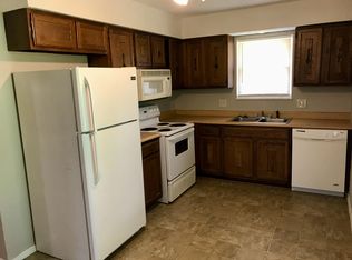 816 SW 24th St, Blue Springs, MO 64015