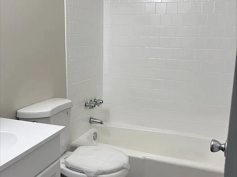 Whetstone Apartments — Photo 30