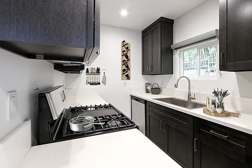 410 Lucas Ave Photo 1