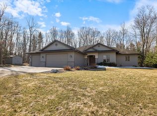 2114 Benson Ln, Grand Rapids, MN 55744