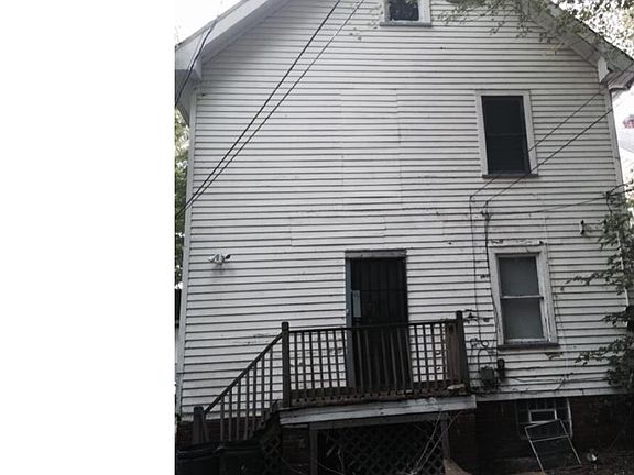 2nd image of 13515 Eaglesmere Ave