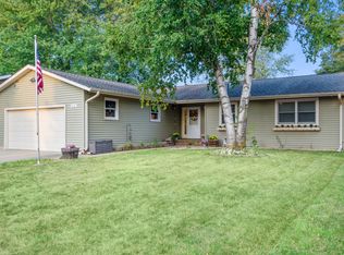 1618 Willow St, Sycamore, IL 60178