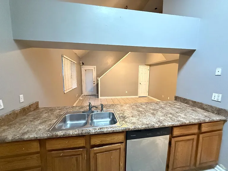 3171 Huttersfield Cir — Photo 22