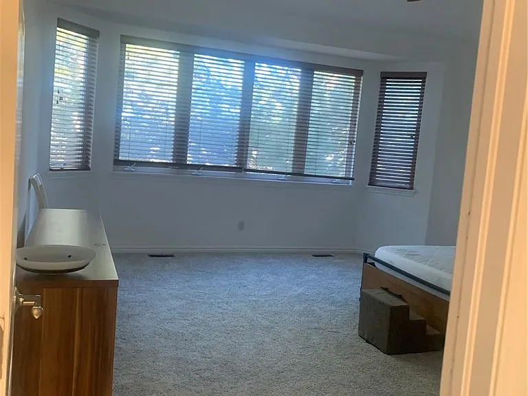 11962 E Lake Cir — Photo 29