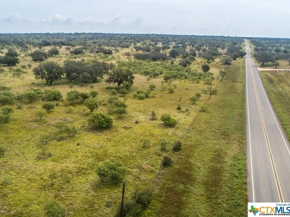 15811 W Highway 29 #29, Llano, TX 78643