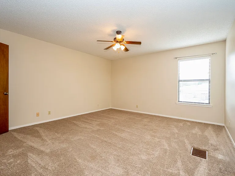 4535 Bermuda Dr — Photo 19