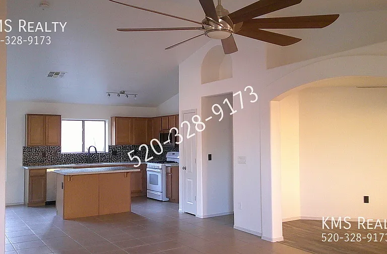 2375 E Calle Arroyo Lindo — Photo 5