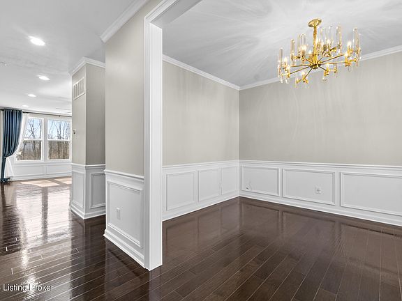 4th image of 16212 Rockcrest View Ln