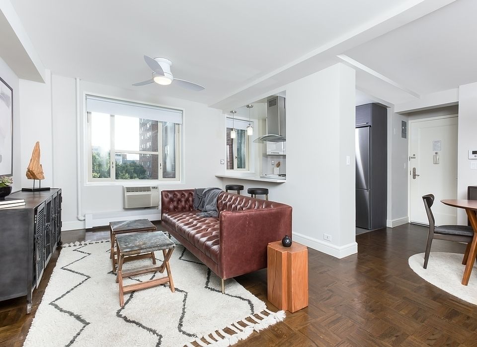 1st image of 622 E 20th St APT 11C